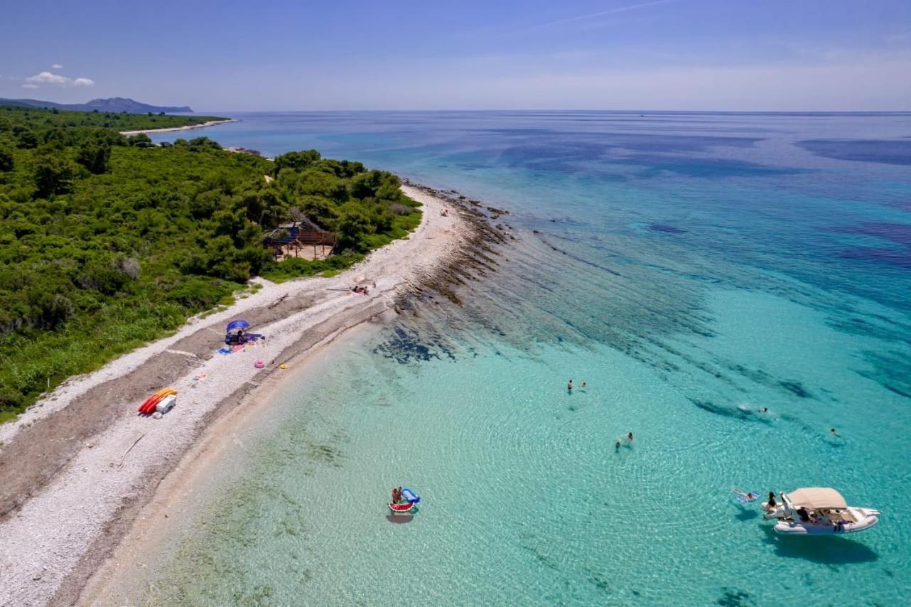 Apartments Ruza Dragove Dugi Otok Exterior foto